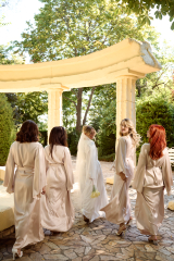 Сатиновий халат MAXI в бежевому кольорі , фото 5