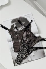 Набір трусиків стрінгів Princess box на регуляторах в чорному кольорі , фото 2