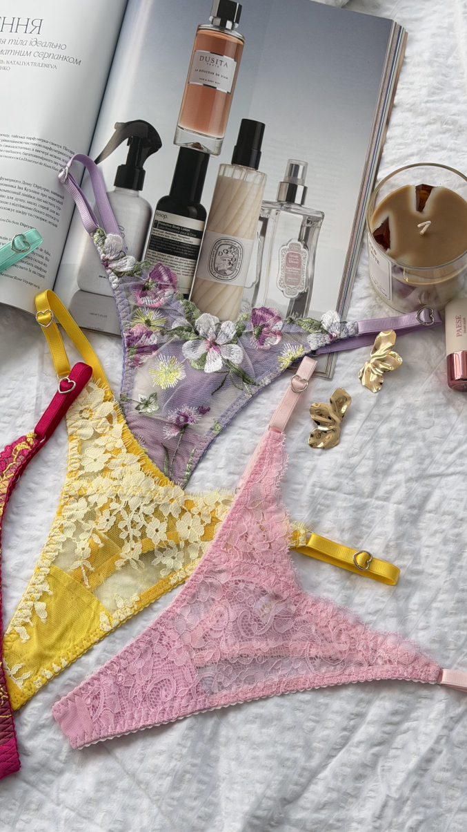 Набір різнокольорових мереживних трусиків Princess box на регуляторах з 5 шт, фото 11